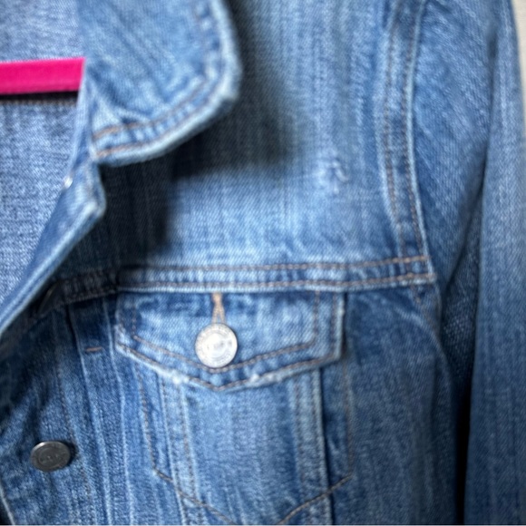 LOFT Cropped Denim Jacket lightly Distressed Small - Picture 3 of 6